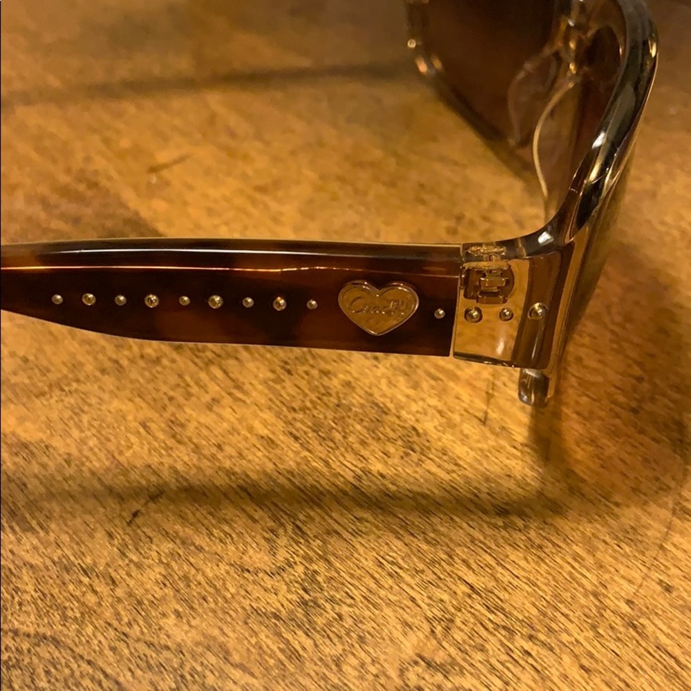 Sunglasses - Picture 2 of 5